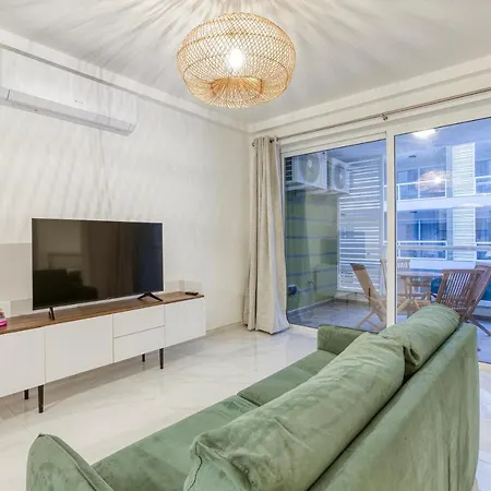 A Beautiful, Brand New 2br In St Pauls By 360 Estates * Сент-Полс-Бей