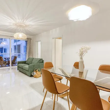 A Beautiful, Brand New 2br In St Pauls By 360 Estates Сент-Полс-Бей