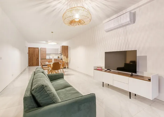 A Beautiful, Brand New 2br In St Pauls By 360 Estates Apartament