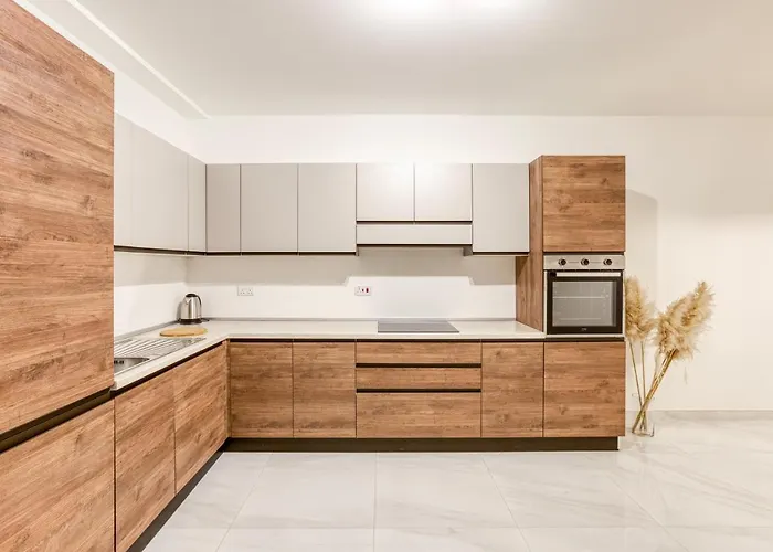 A Beautiful, Brand New 2br In St Pauls By 360 Estates *